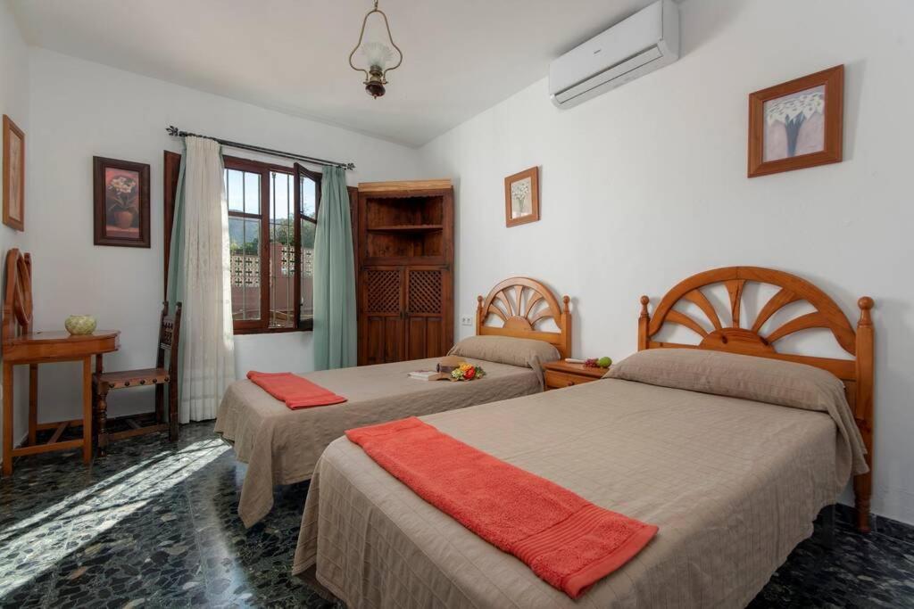 Preciosa Villa Con Gran Piscina Y Fabulosas Vistas Alhaurín de la Torre Екстериор снимка