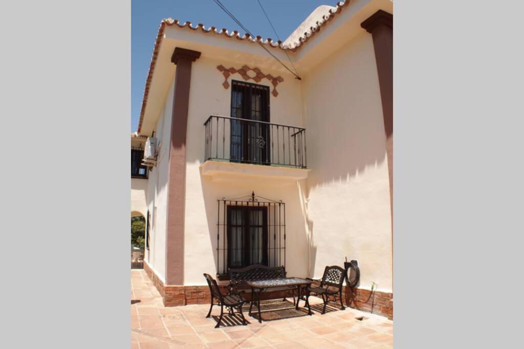 Preciosa Villa Con Gran Piscina Y Fabulosas Vistas Alhaurín de la Torre Екстериор снимка