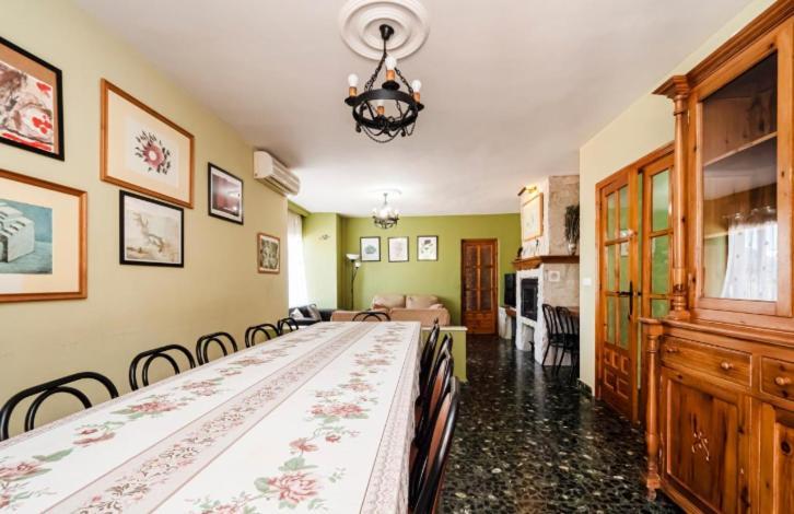 Preciosa Villa Con Gran Piscina Y Fabulosas Vistas Alhaurín de la Torre Екстериор снимка