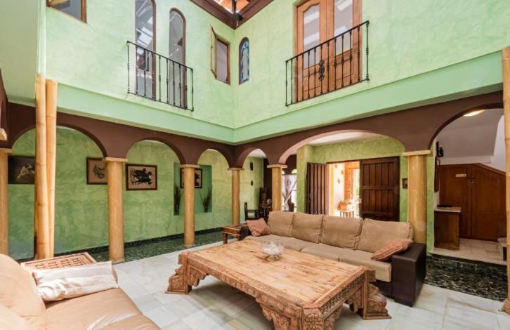 Preciosa Villa Con Gran Piscina Y Fabulosas Vistas Alhaurín de la Torre Екстериор снимка