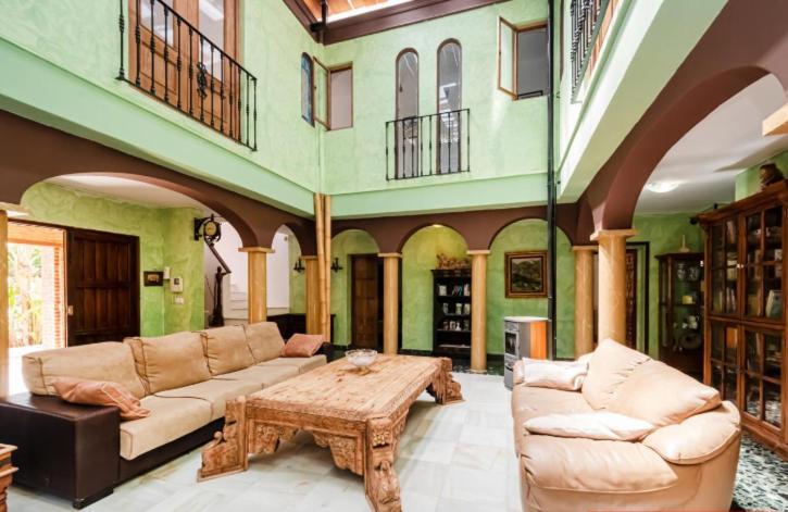 Preciosa Villa Con Gran Piscina Y Fabulosas Vistas Alhaurín de la Torre Екстериор снимка
