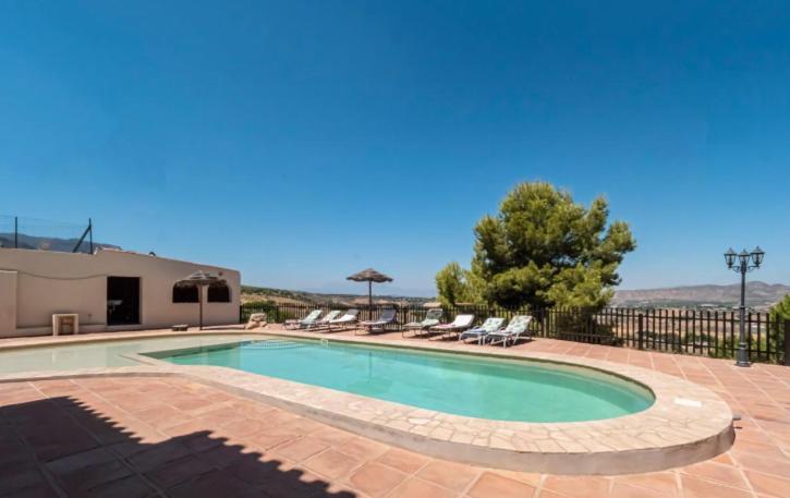 Preciosa Villa Con Gran Piscina Y Fabulosas Vistas Alhaurín de la Torre Екстериор снимка